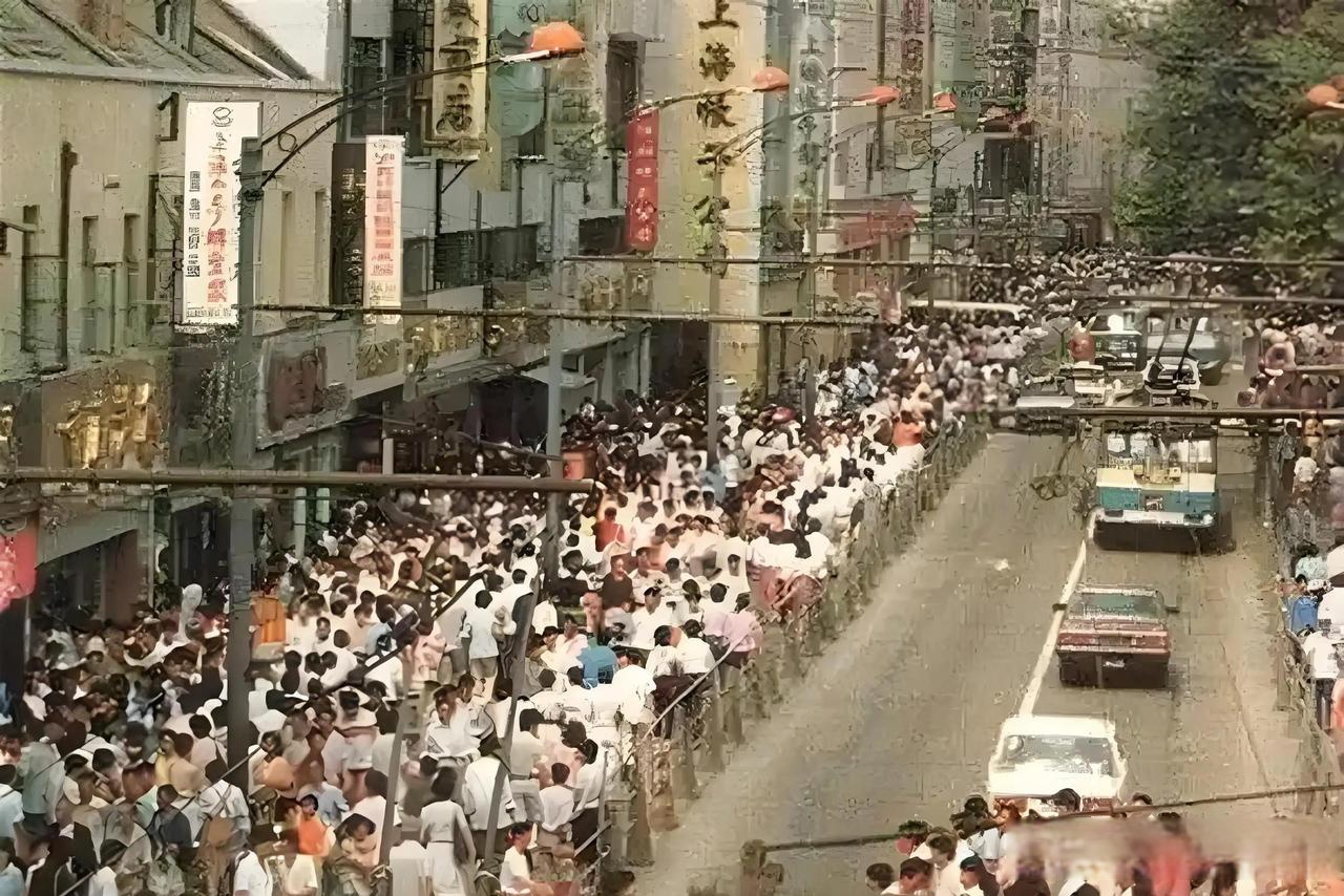 上海新增死亡1例,上海日新增病例-第2张图片